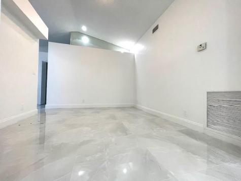 1712 NW 91st Avenue Plantation FL 33322