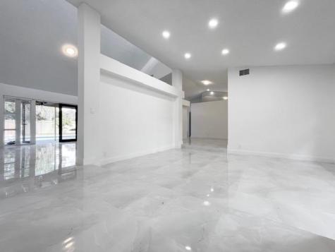 1712 NW 91st Avenue Plantation FL 33322