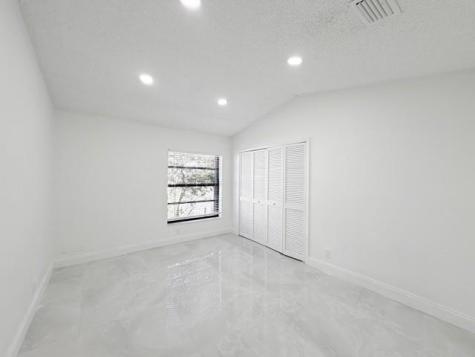 1712 NW 91st Avenue Plantation FL 33322