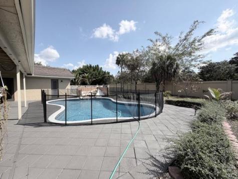 1712 NW 91st Avenue Plantation FL 33322