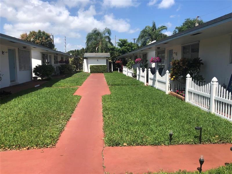 2325 Garfield Street Hollywood FL 33020