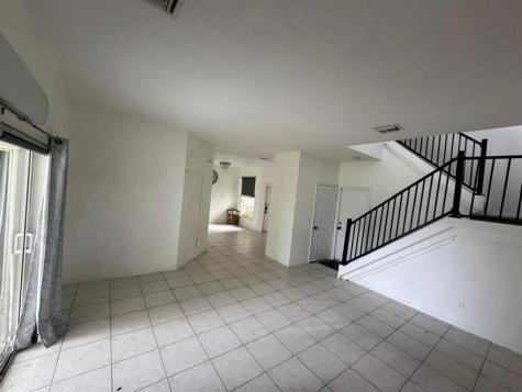 5665 NW 117th Avenue Coral Springs FL 33076