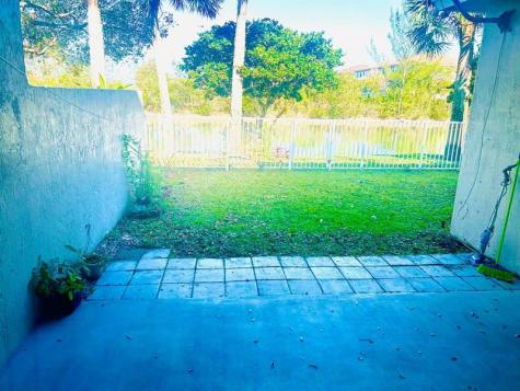 5665 NW 117th Avenue Coral Springs FL 33076