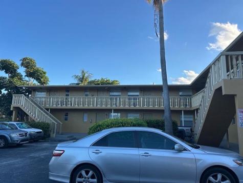 1001 S M Street Lake Worth Beach FL 33460