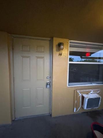 1001 S M Street Lake Worth Beach FL 33460