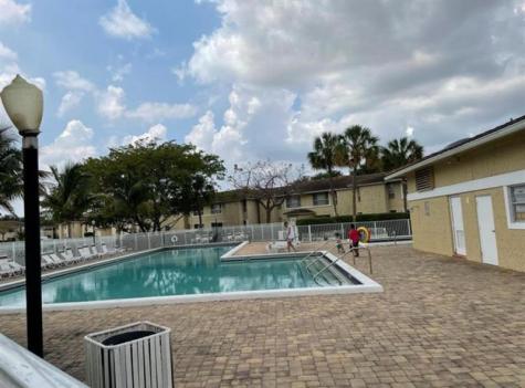 10092 Twin Lakes Drive Coral Springs FL 33071