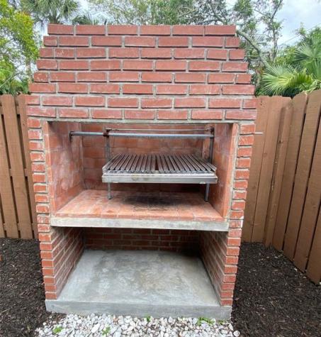 23048 Oxford Place Boca Raton FL 33433