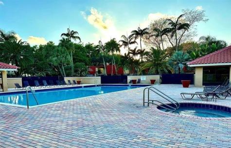 23048 Oxford Place Boca Raton FL 33433