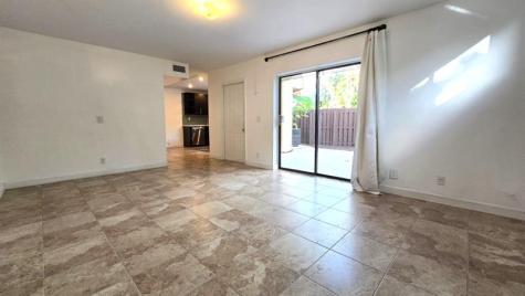 23048 Oxford Place Boca Raton FL 33433