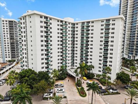 3001 S Ocean Drive Hollywood FL 33019