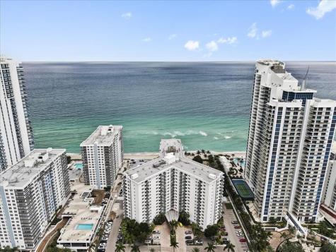3001 S Ocean Drive Hollywood FL 33019