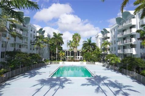 496 NW 165th Street Road Miami FL 33169