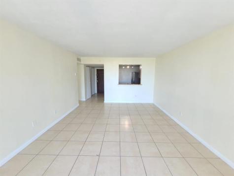 496 NW 165th Street Road Miami FL 33169