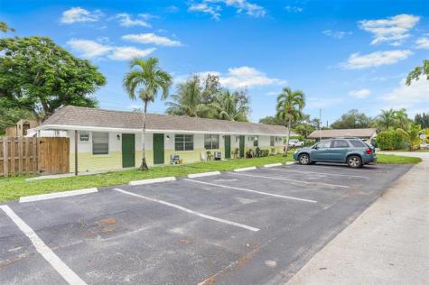 2865 SW 16th Street Fort Lauderdale FL 33312