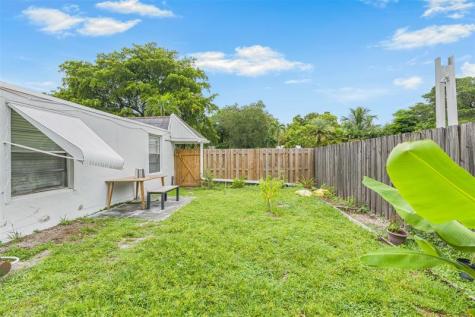 2865 SW 16th Street Fort Lauderdale FL 33312
