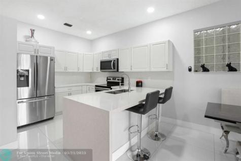 4812 NW 19th Street Coconut Creek FL 33063