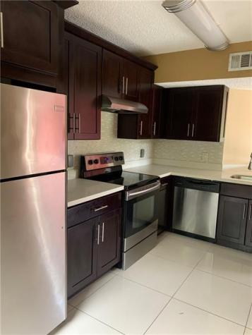 8891 Wiles Road Coral Springs FL 33067