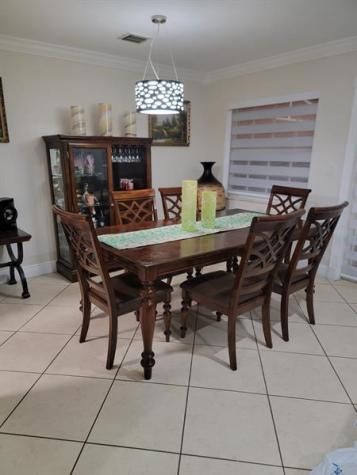 11821 SW 18th Street Miami FL 33175