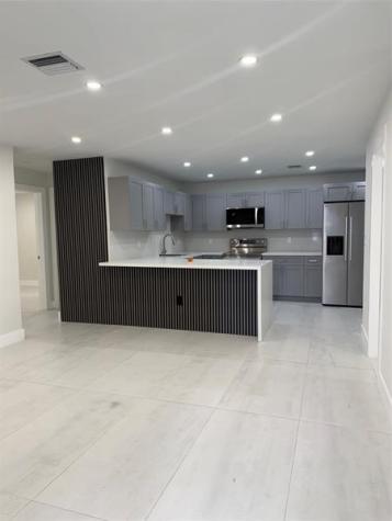 6720 Park Street Hollywood FL 33024