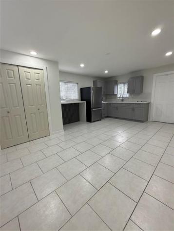 6720 Park Street Hollywood FL 33024