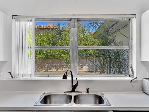 1619 SE 4th Street Fort Lauderdale FL 33301