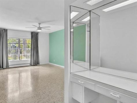 1619 SE 4th Street Fort Lauderdale FL 33301