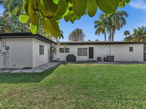 1619 SE 4th Street Fort Lauderdale FL 33301