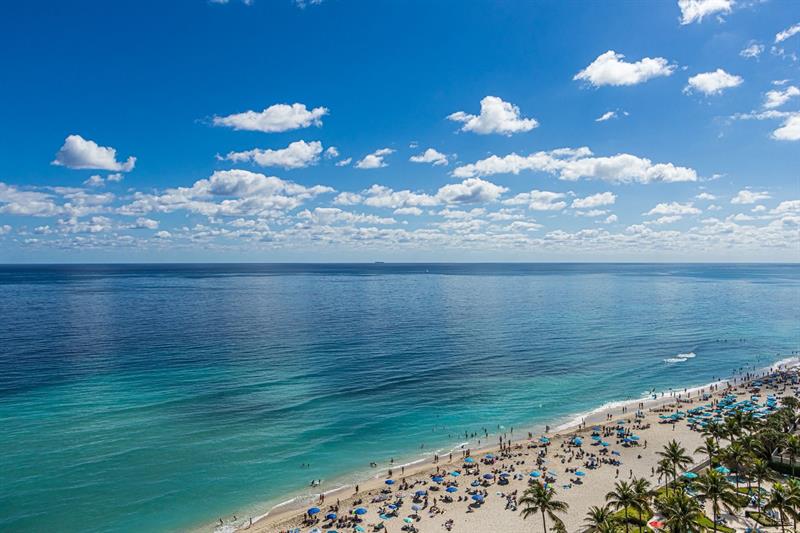 3725 S Ocean Drive Hollywood FL 33019