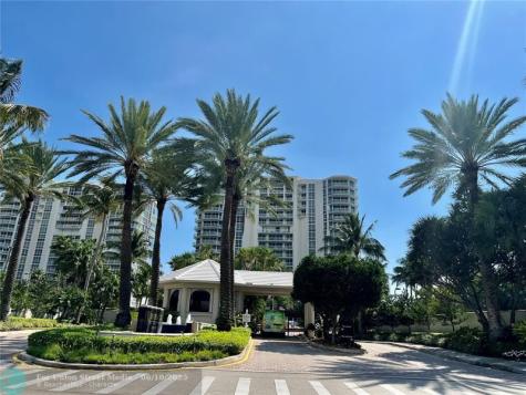 6001 N Ocean Drive Hollywood FL 33019
