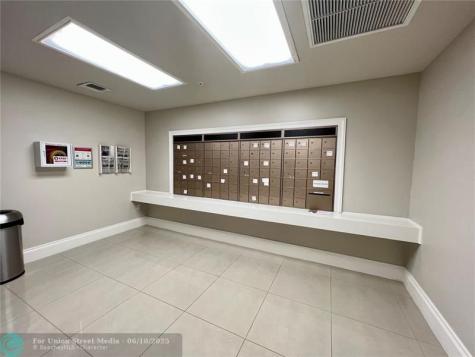 6001 N Ocean Drive Hollywood FL 33019