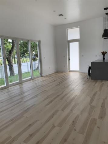55 SE 13th Street Dania Beach FL 33004