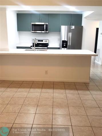 Tamarac FL 33321
