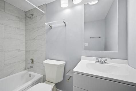 436 Fanshaw K Boca Raton FL 33434