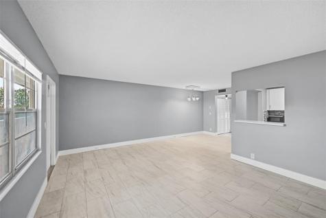 436 Fanshaw K Boca Raton FL 33434
