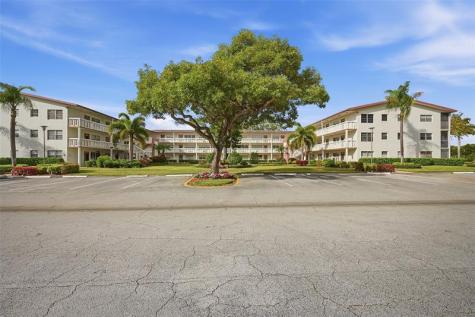 436 Fanshaw K Boca Raton FL 33434
