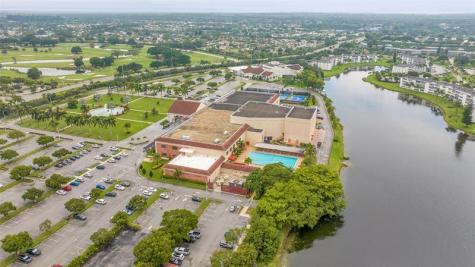 436 Fanshaw K Boca Raton FL 33434