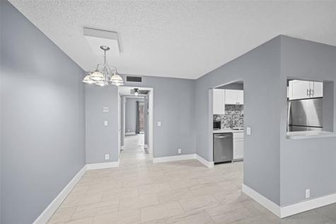 436 Fanshaw K Boca Raton FL 33434