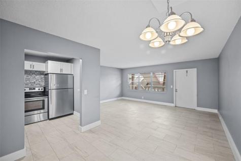 436 Fanshaw K Boca Raton FL 33434