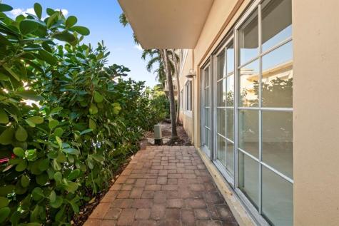 1515 E Broward Boulevard Fort Lauderdale FL 33301