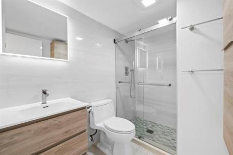 1515 E Broward Boulevard Fort Lauderdale FL 33301