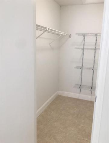 927 Riverside Drive Coral Springs FL 33071