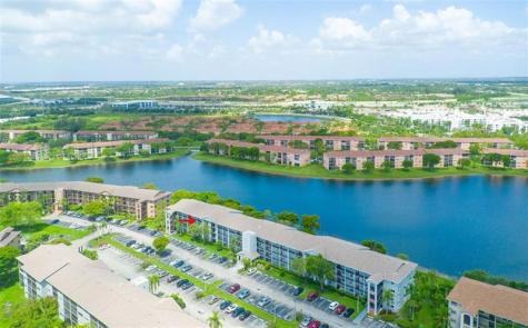 750 SW 138th Avenue Pembroke Pines FL 33027