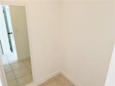 3710 NW 21st Street Lauderdale Lakes FL 33311