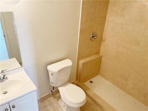 3710 NW 21st Street Lauderdale Lakes FL 33311
