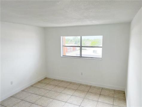 3710 NW 21st Street Lauderdale Lakes FL 33311