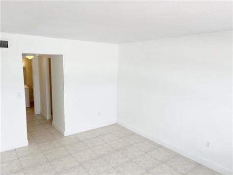 3710 NW 21st Street Lauderdale Lakes FL 33311