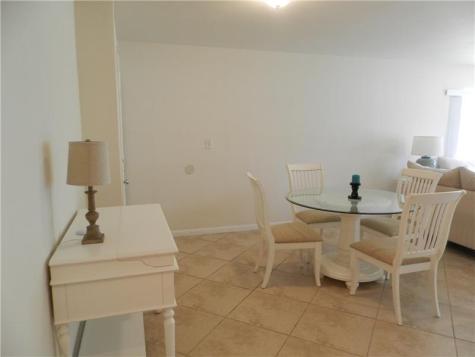 124 NE 19th Court Wilton Manors FL 33305