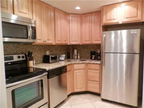124 NE 19th Court Wilton Manors FL 33305