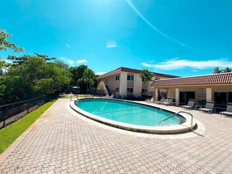 124 NE 19th Court Wilton Manors FL 33305