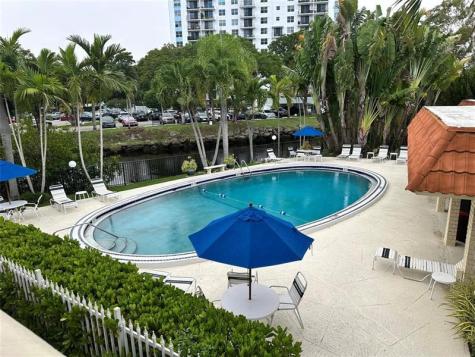 124 NE 19th Court Wilton Manors FL 33305
